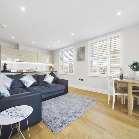 Flat 1 Bridge House Daire Staines-upon-Thames Dış mekan fotoğraf